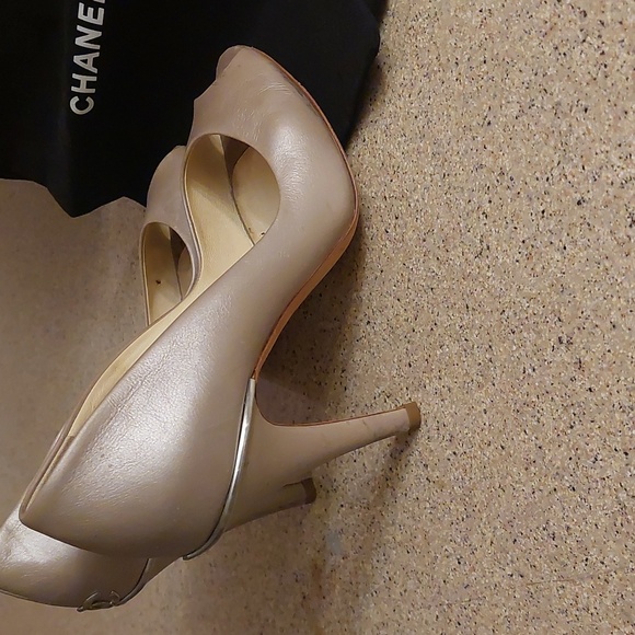 Chanel Lamb skin Athetic shoe - Picture 5 of 5